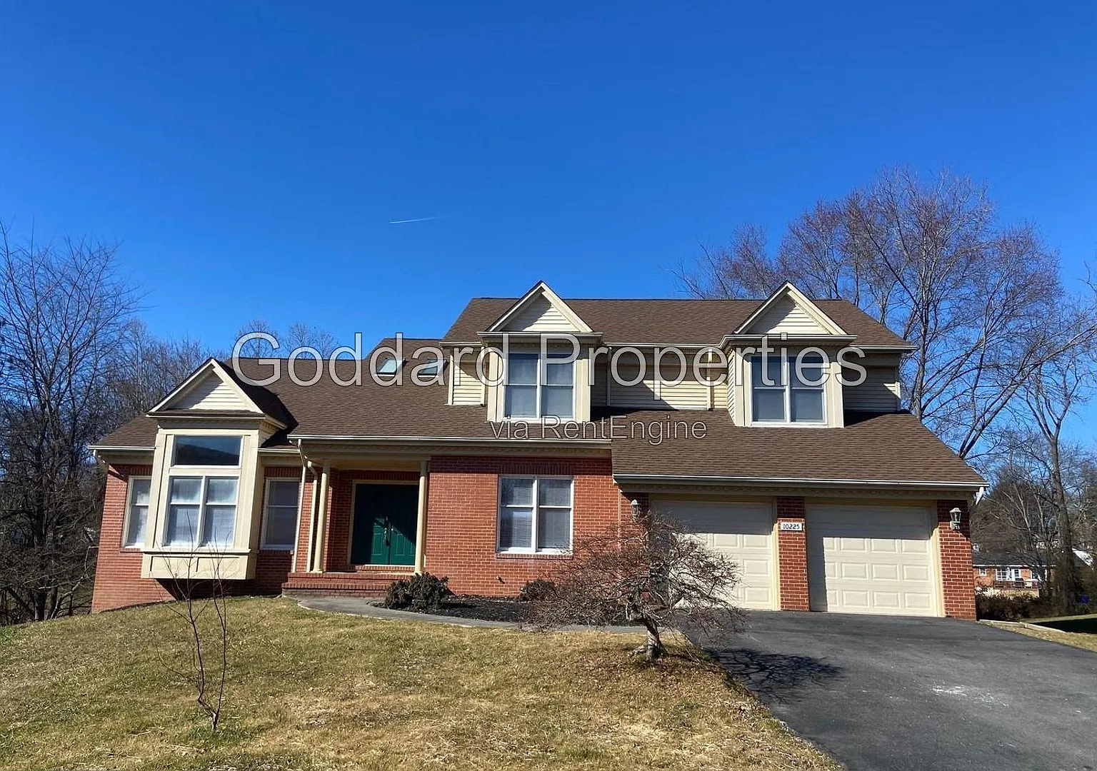 5 bed, 3.5 bath, 3783 sqft, $4,400 — Photo 1