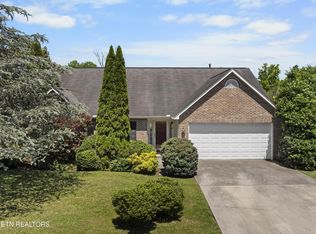 548 Pebble Creek Rd, Knoxville, TN 37918