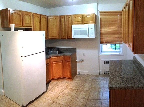 2nd image of 12005 Hillside Ave APT 1B