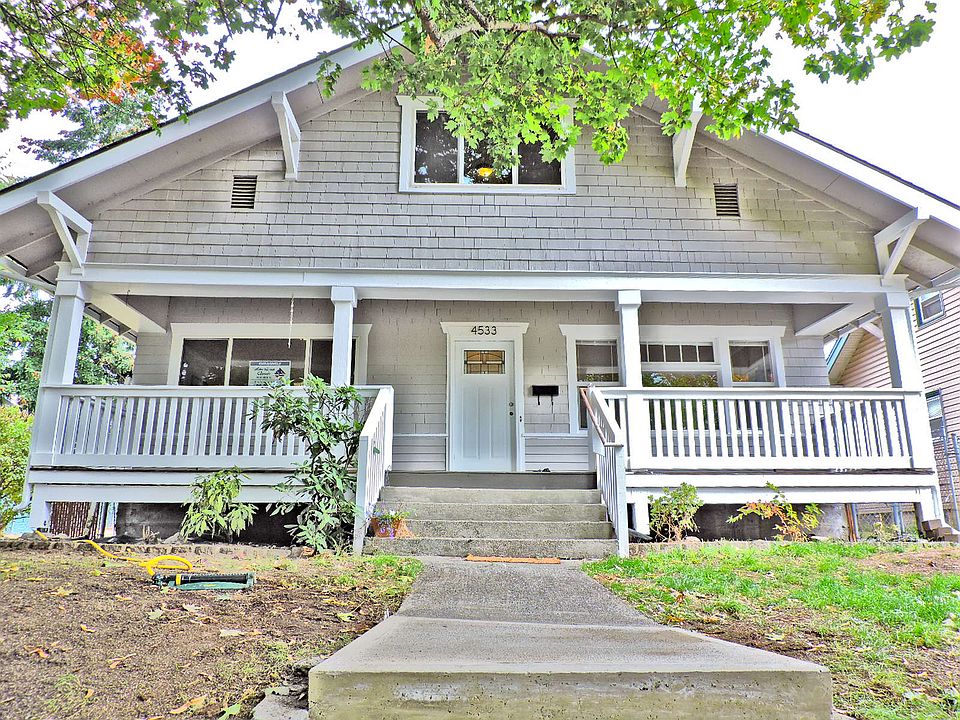 1st image of 4533 Tacoma Ave S