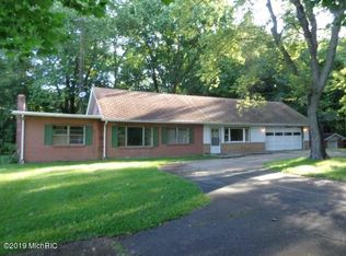 223 Beeson Rd, Niles, MI 49120