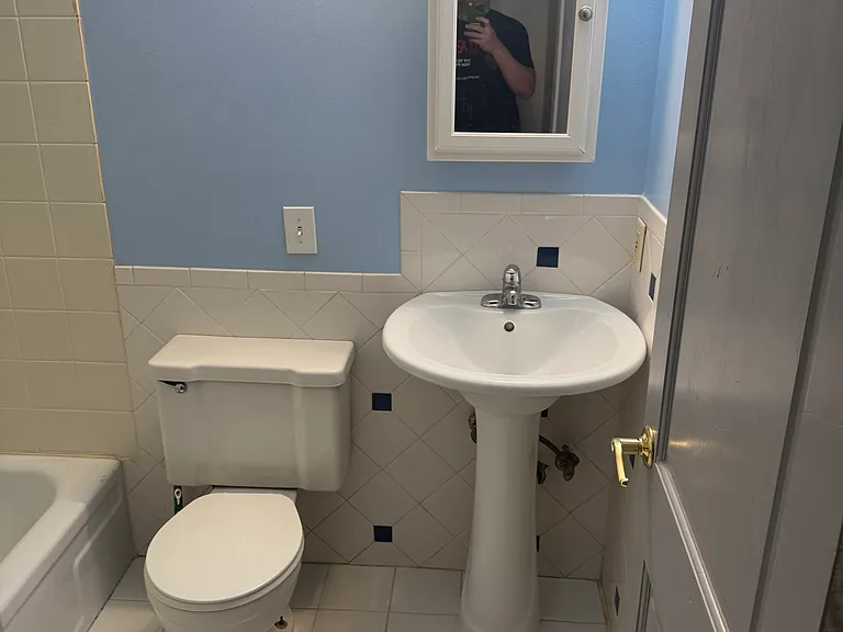 107 Avery St #1 — Photo 8