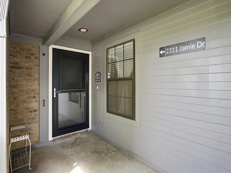 2311 Jamie Dr #2311 — Photo 2