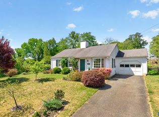 2519 Commonwealth Dr, Charlottesville, VA 22901