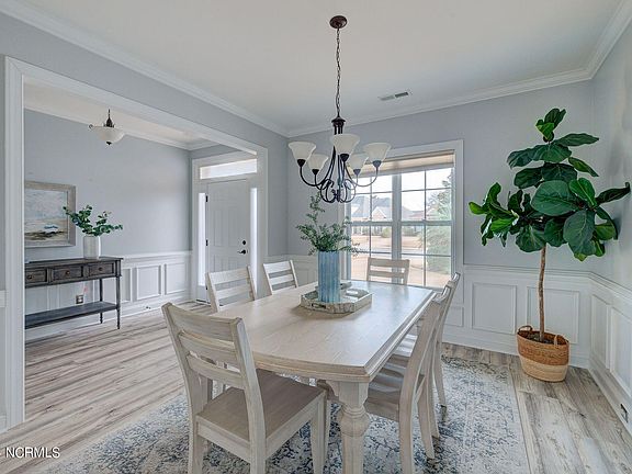 5th image of 8243 Ibis Pointe NE