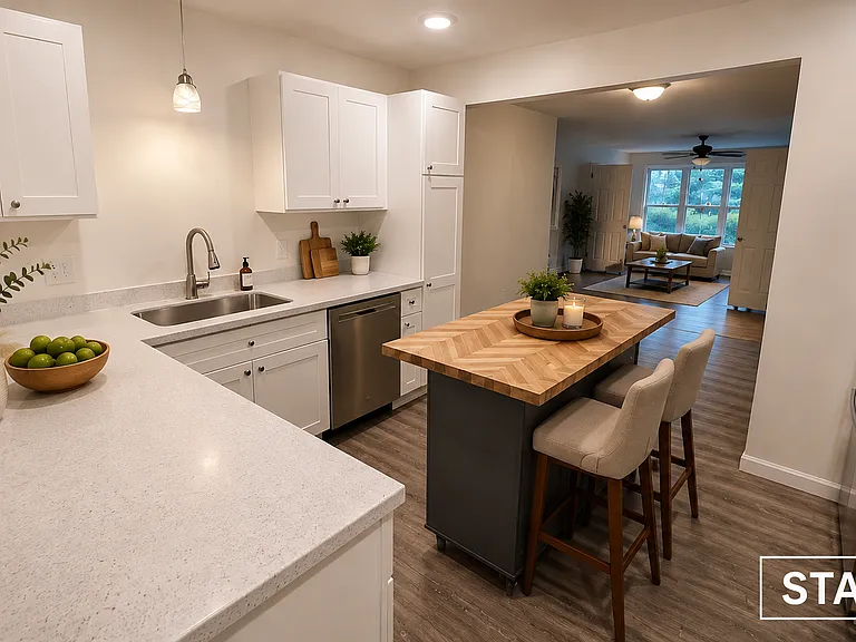 72 Juniper Rdg #A — Photo 3