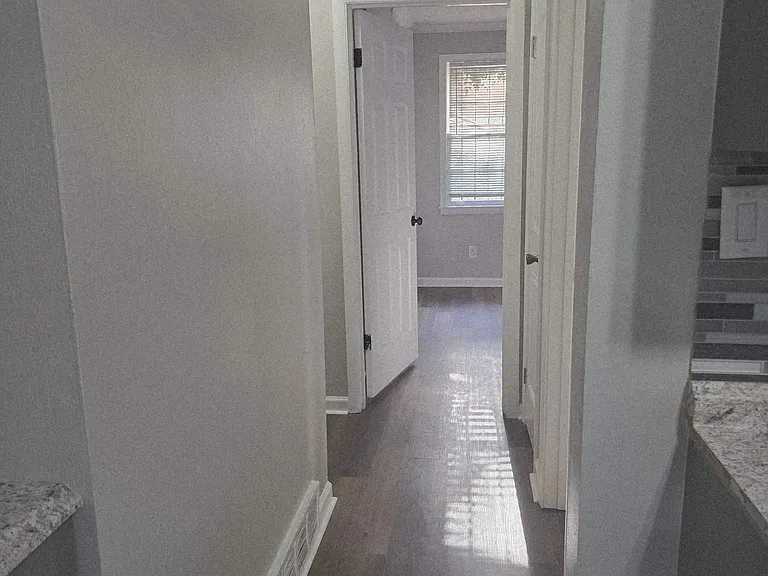 419 Tillman St — Photo 11