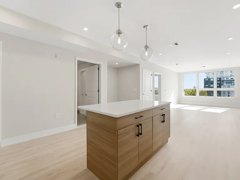 Skylar Lofts JC — Photo 11