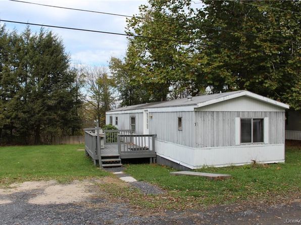 16 Tanglewood Park Dr