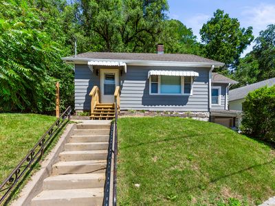 425 N 6th St, Council Bluffs, IA, 51503