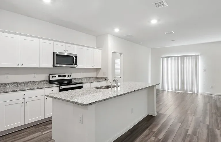 Beacon at Presidential Heights Rental Homes — Photo 15