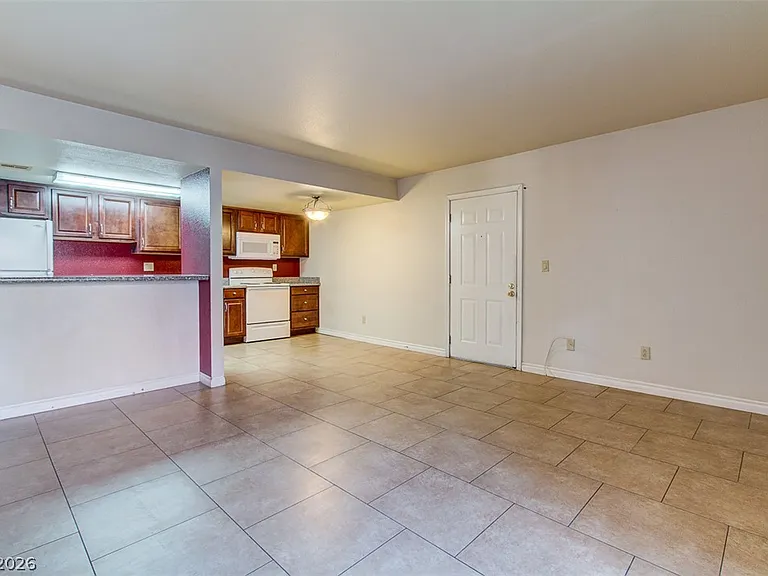 5273 Indian River Dr #261 — Photo 3