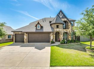 968 Tara Dr, Burleson, TX 76028