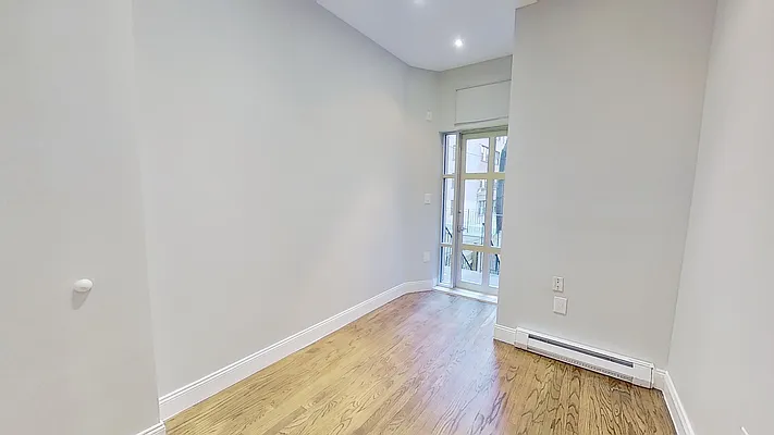 Rented by Compass | media 5