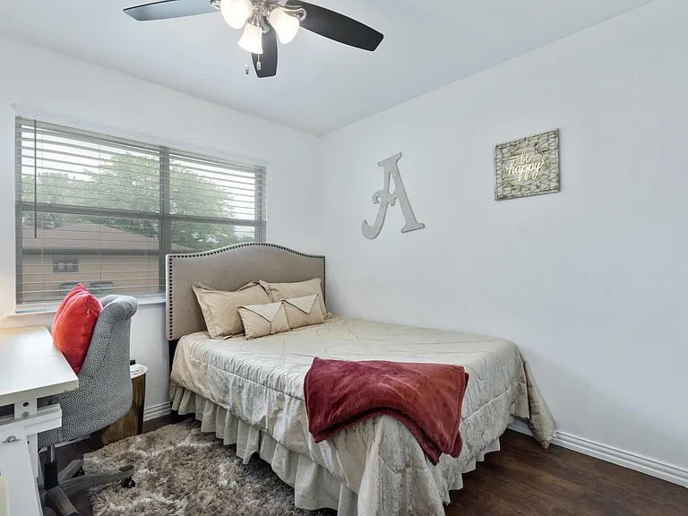 602 N Allen Dr — Photo 31