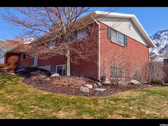 4th image of 3629 E Aurora Cir