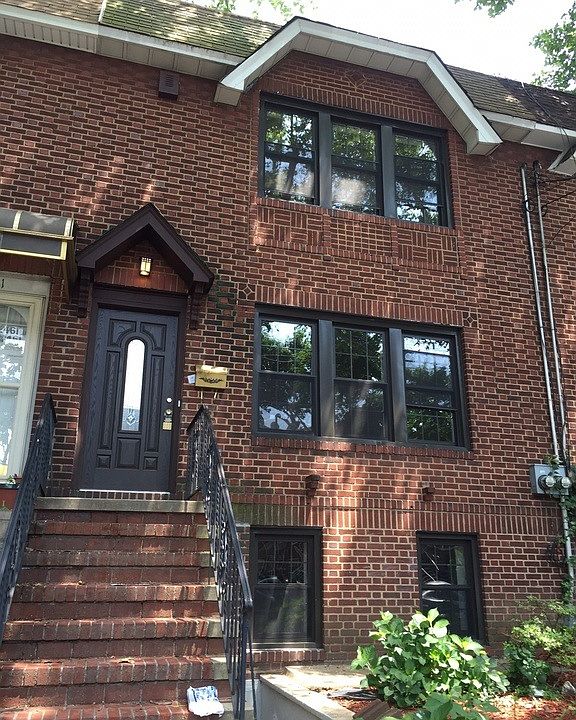 2nd image of 2463 E 15th St