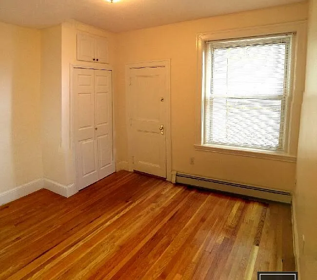 71 Thatcher St #202 — Photo 14