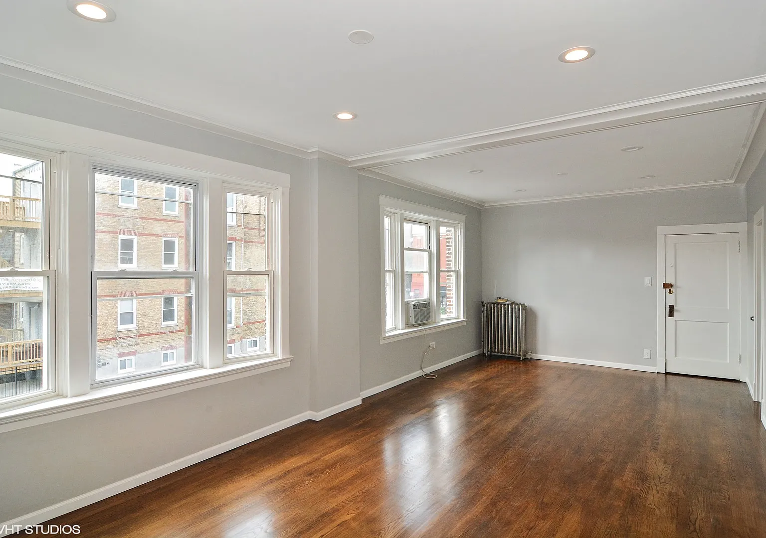 1 bed, 850 sqft, $1,935 — Photo 2