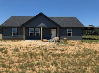 1009 Brown Ct, Poolville, TX 76487