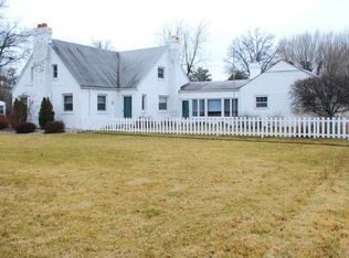 10028 Bunkum Rd, Fairview Heights, IL 62208