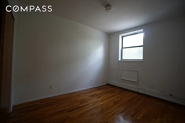 Rented by Compass | media 10