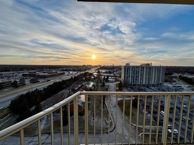 40 N Tower Rd APT 14B, Oak Brook, IL, 60523