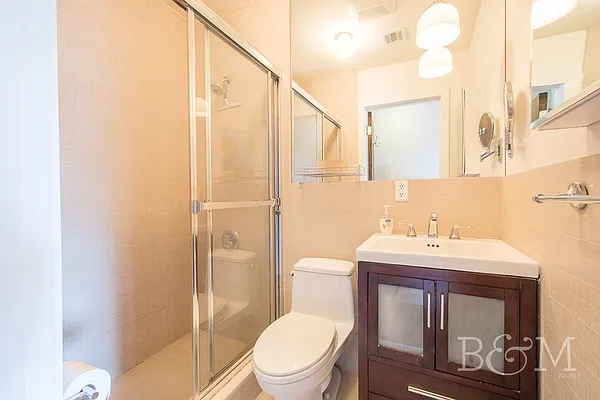 Rented by Brick&Mortar | media 12