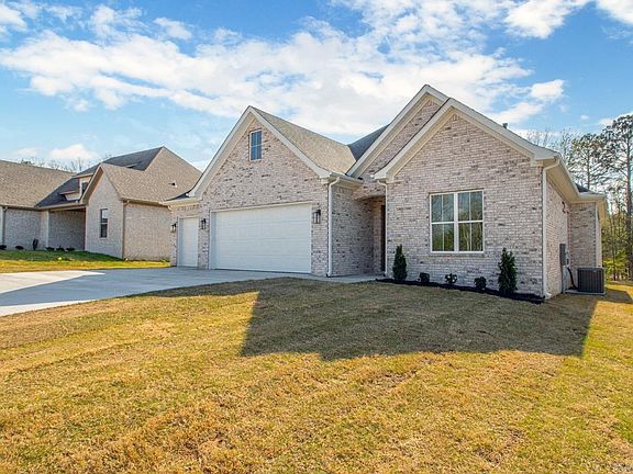 2nd image of 621 Valley Oak Dr