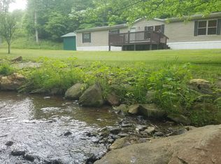 31 Stewart Ln, Morganton, GA 30560