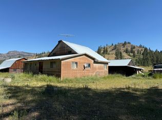 3 Tamarac Ln, Republic, WA 99166