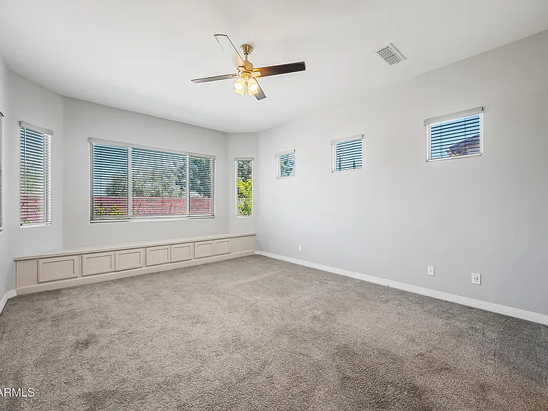 884 E Ladbroke Way — Photo 13