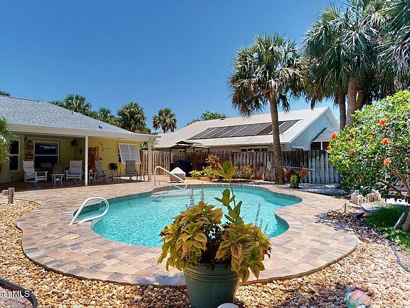 2nd image of 103 Matanzas Rd