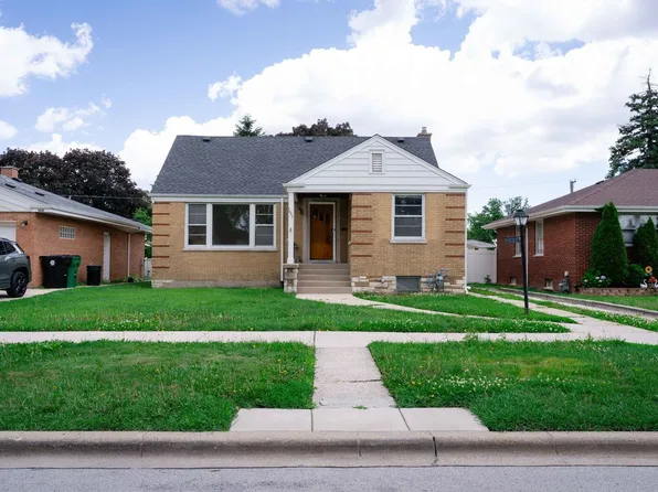 1635 Downing Ave, Westchester, IL 60154