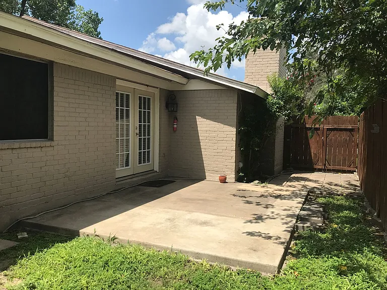 11638 Parkfield Dr — Photo 22
