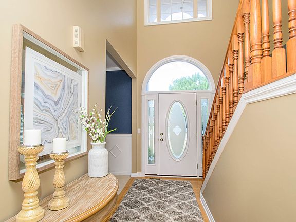 3rd image of 867 Arboretum Dr