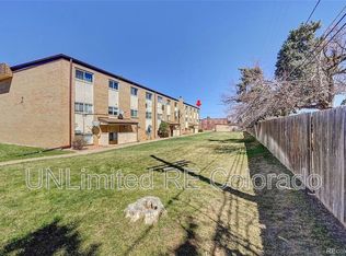 230 S Brentwood St APT 301, Lakewood, CO 80226