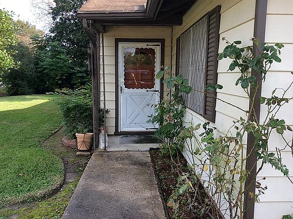 5th image of 6502 Crestford Ln