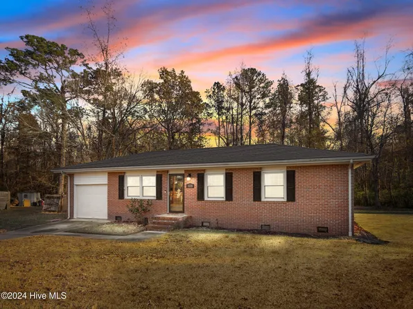 308 Sheffield Road, Jacksonville, NC 28546