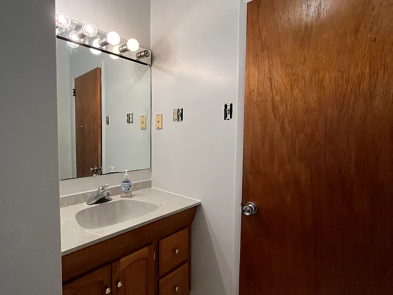 2003 Green St #3R — Photo 7