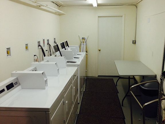 5th image of 2201 Lake St APT 1