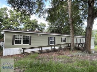 175 Bob White Cir, Jesup, GA 31545