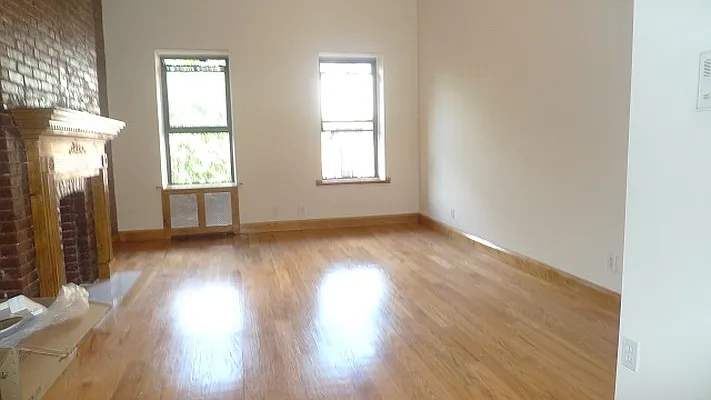 Rented by Guidance Realty Corp. | media 22