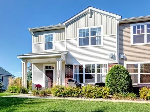 3442 Hazel Trl Unit F, Woodbury, MN 55129