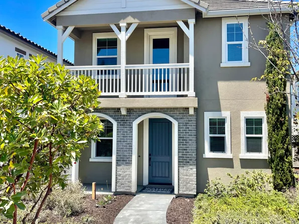 2977 Abrams Dr, Marina, CA 93933