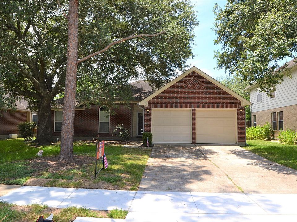 1st image of 2818 Russett Pl W