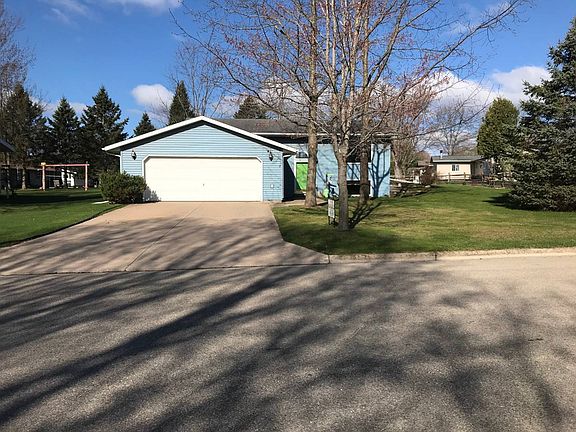 2nd image of 105 Hillcrest Dr