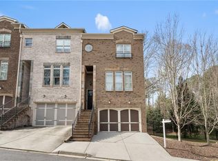 492 Pearl Cove Ct, Sandy Springs, GA 30350