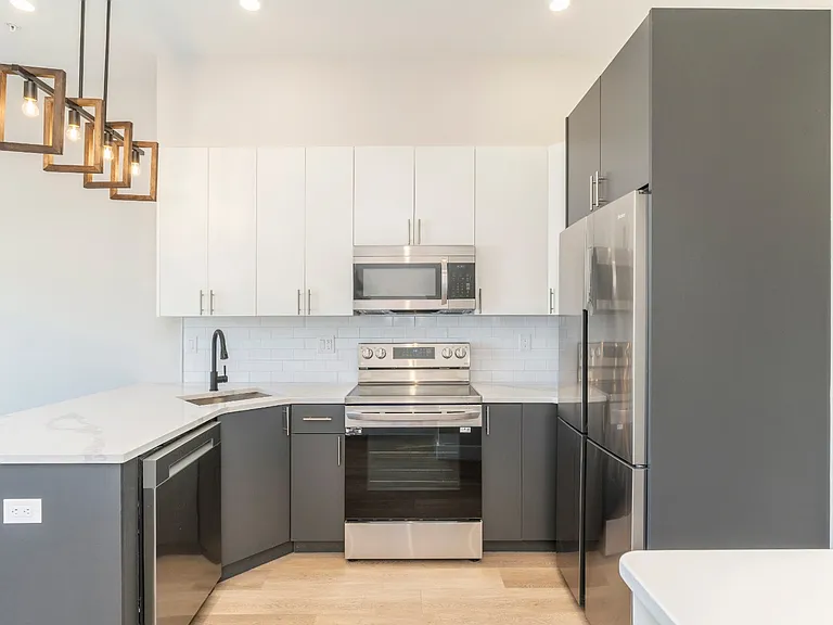 429 W York St #2 — Photo 9