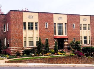 Courthouse Manor, Arlington, VA 22201